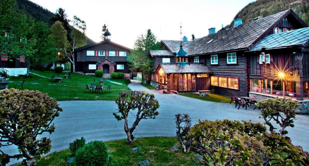 Elveseter Hotell Boverdalen ภายนอก รูปภาพ