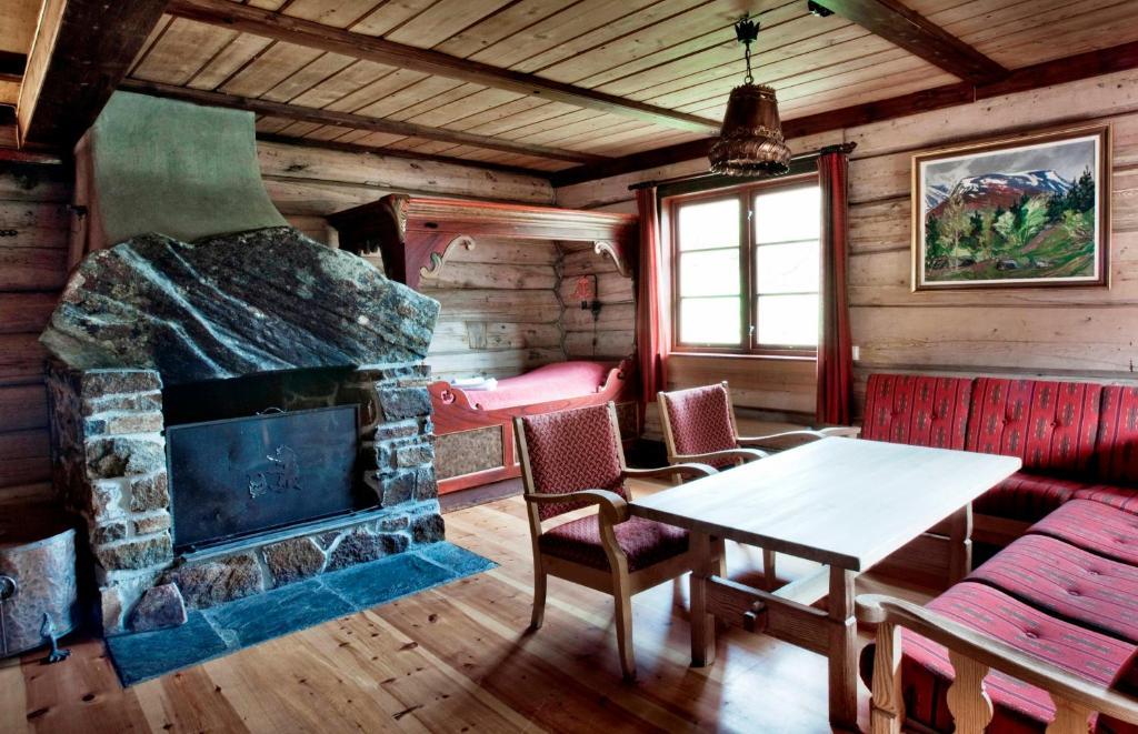 Elveseter Hotell Boverdalen ภายนอก รูปภาพ